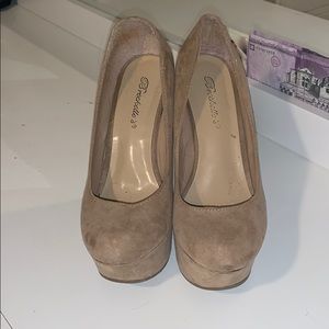 Tan wedged heels. Size 6 1/2